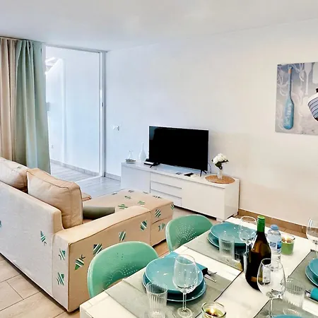 Ferienhaus Arthouse Sea View - Acquamarina E Zaffiro Puerto del Carmen (Lanzarote)