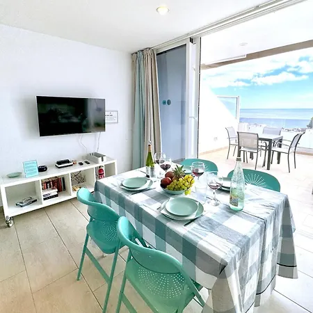 Arthouse Sea View - Acquamarina E Zaffiro Ferienhaus Puerto del Carmen (Lanzarote)