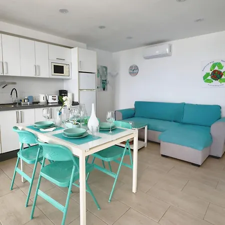 Arthouse Sea View - Acquamarina E Zaffiro بويرتو ذيل كارمين